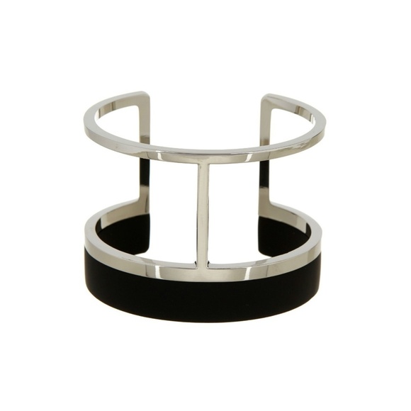 💕VINCE CAMUTO💕 Black and Silver Cuff Bracelet - Picture 1 of 4